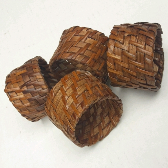 Wicker Napkin Rings Woven Basket Weave Holders - Picture 9 of 9